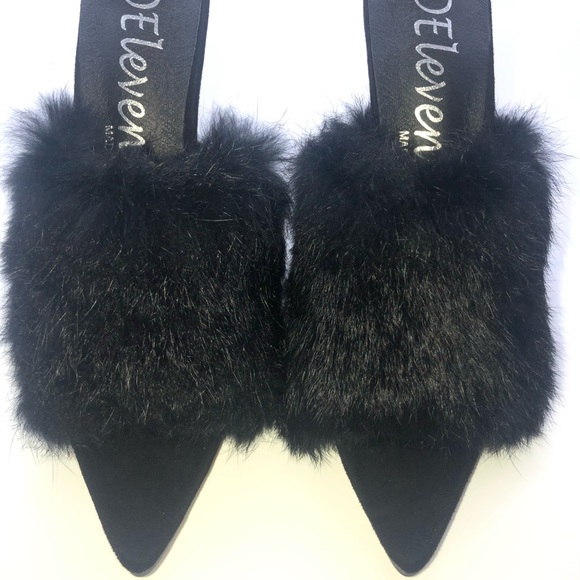 Black fur pointed toe heels - Picture 3 of 3